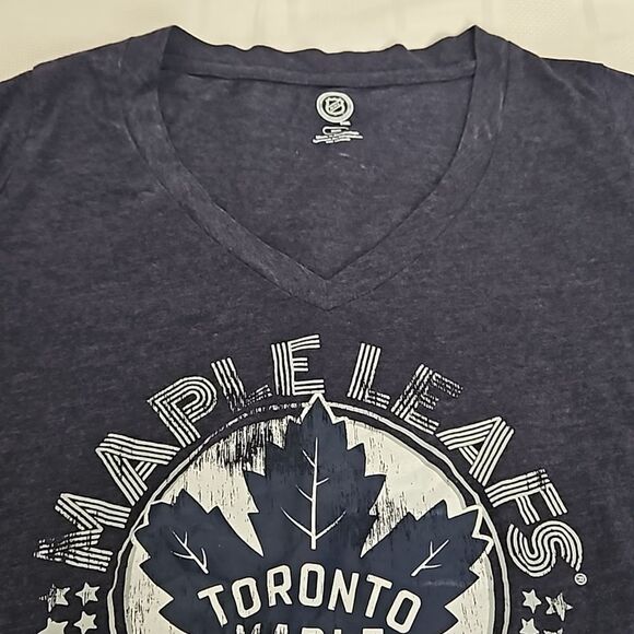 NHL Women's Hockey Logo Toronto Maple Leaf T-Shirt Navy Blue Medium - Picture 16 of 16